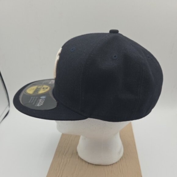 New Era 59FIFTY Yankees Hat – 7 1/4 – On‑Field Fitted Cap - Picture 5 of 8